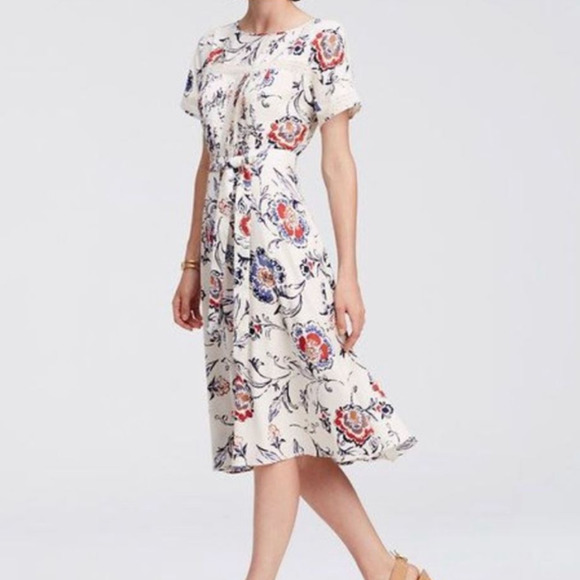 Ann Taylor Dresses & Skirts - Ann Taylor floral dress EUC 2